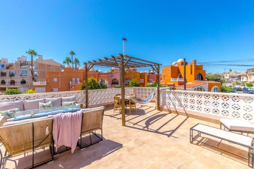 House in Torrevieja - view 1