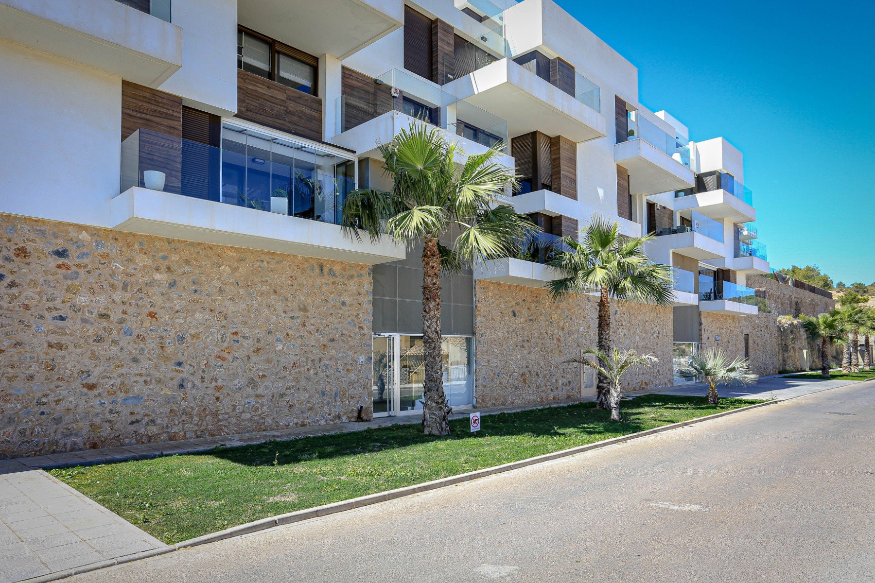 Apartment in Urbanizacion los Balcones - view 1