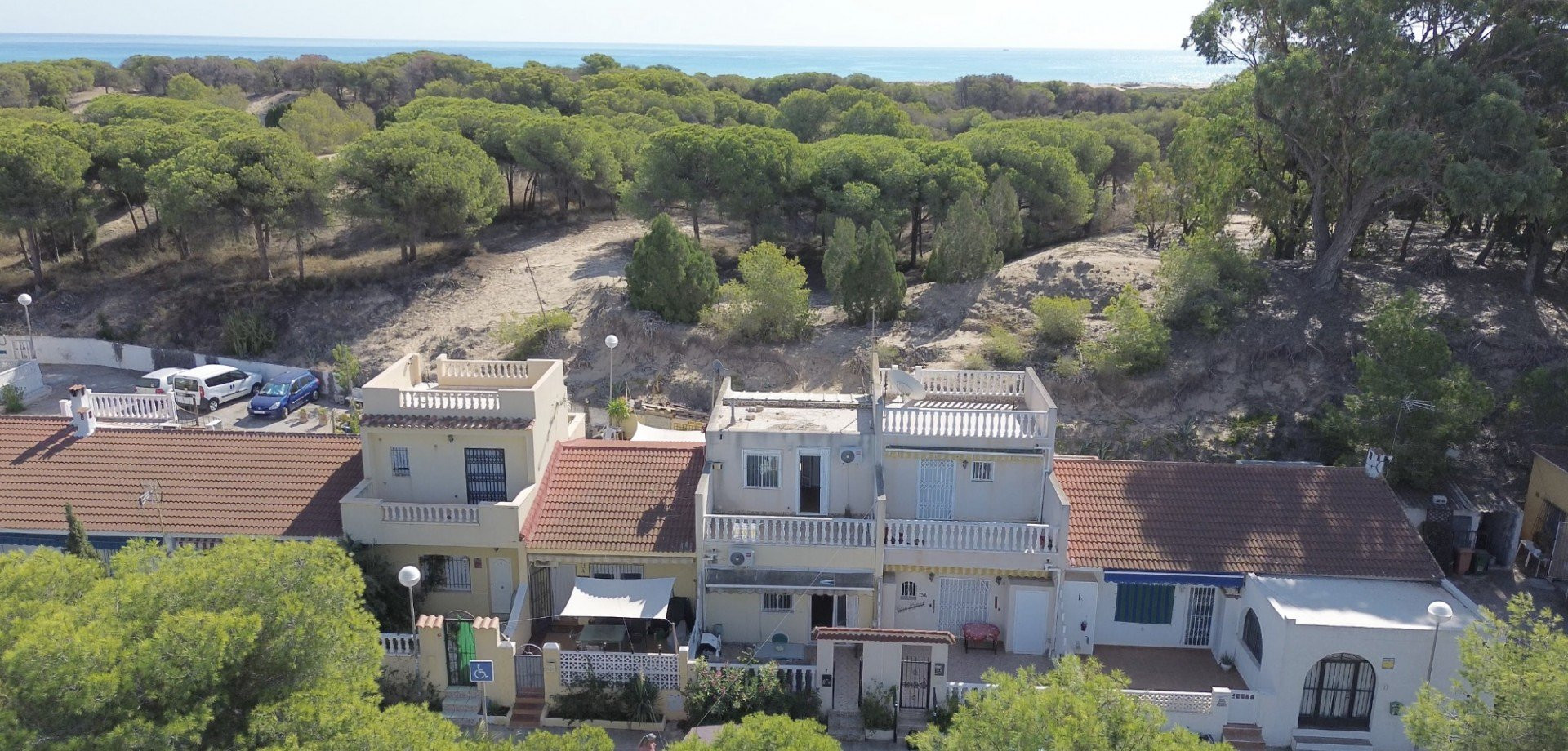 House in Guardamar del Segura - view 1