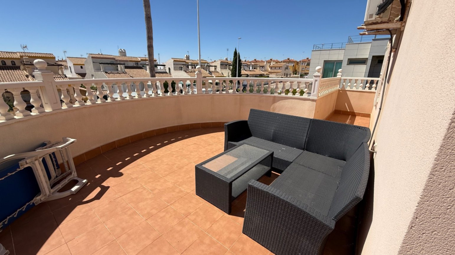 Villa in Urbanizacion los Balcones - view 1