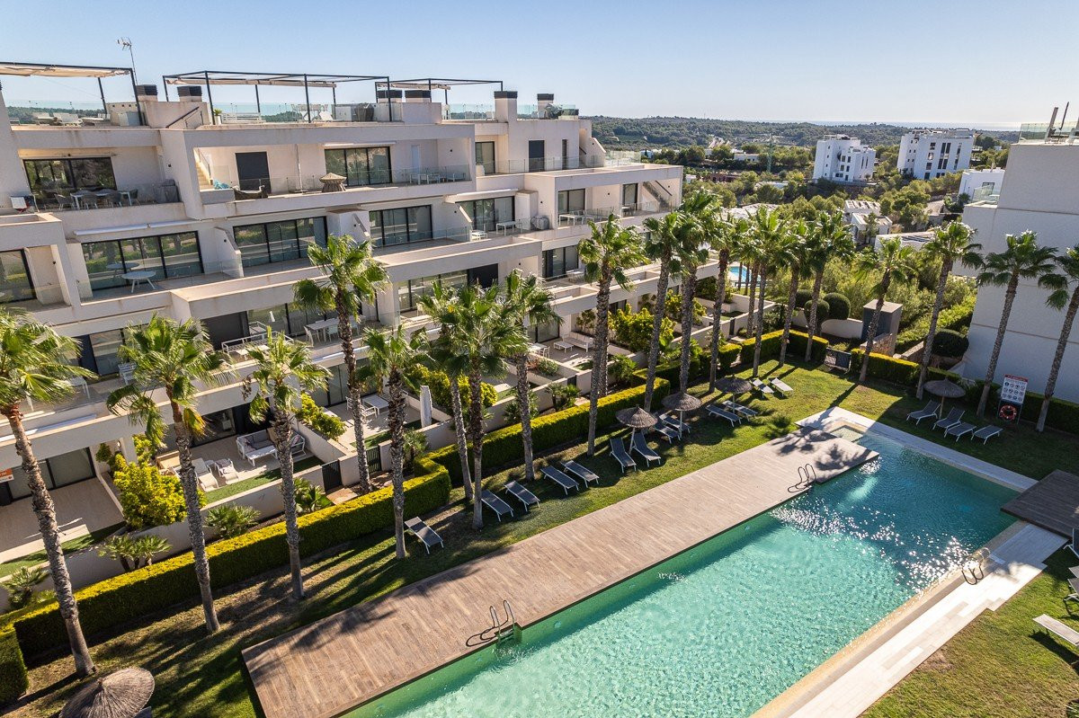 Apartment in Playas de Orihuela - view 1
