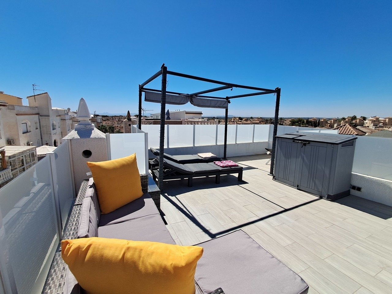 Apartment in San Miguel de Salinas - view 1