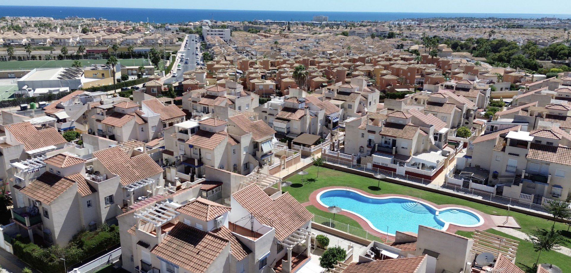 Apartment in Alicante - view 1