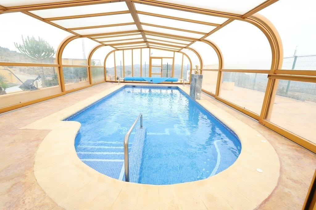 Villa in Los Cabaniles - view 1