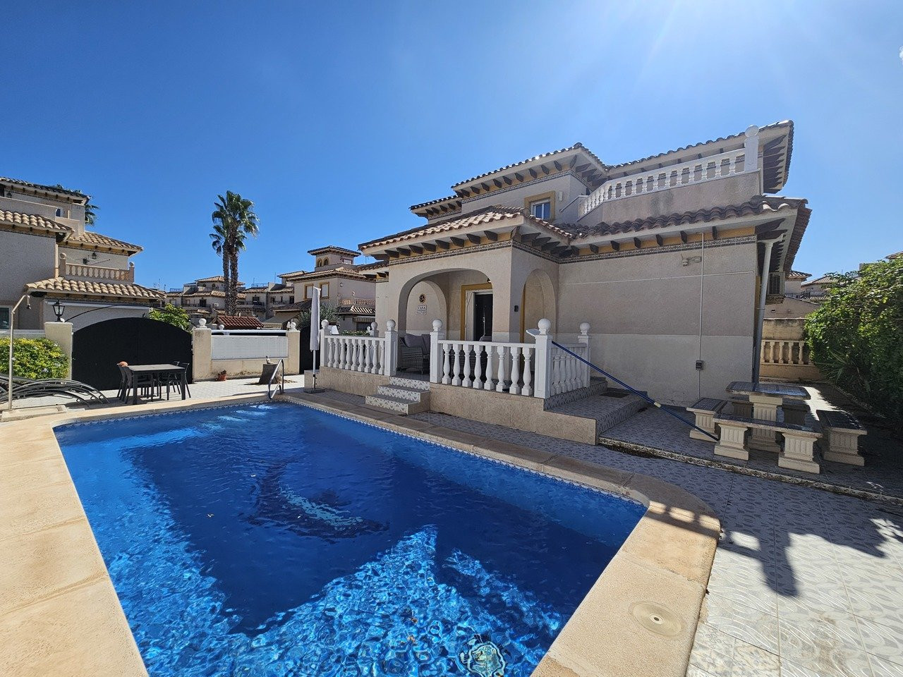 Villa in Cabo Roig - view 1