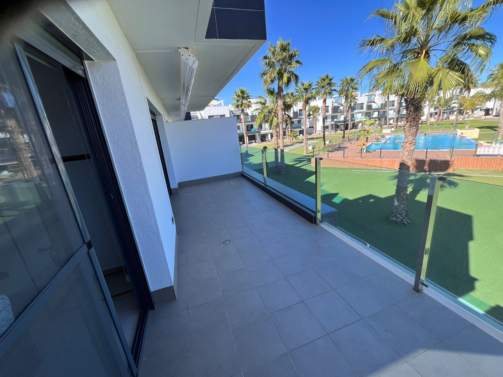 Apartment in Guardamar del Segura - view 1