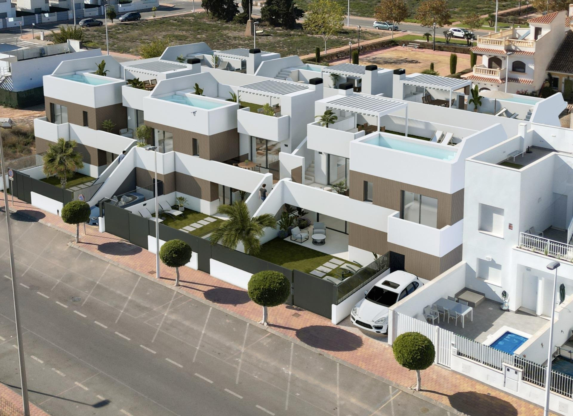 House in San Pedro del Pinatar - view 1