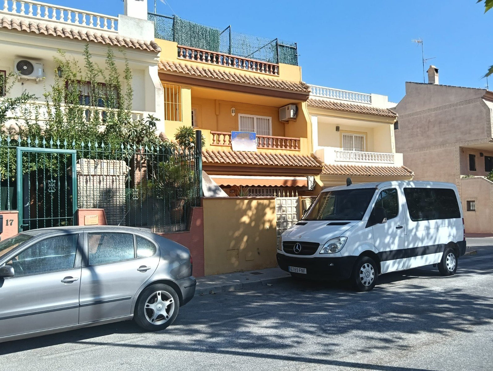 Apartment in Los Montesinos - view 1