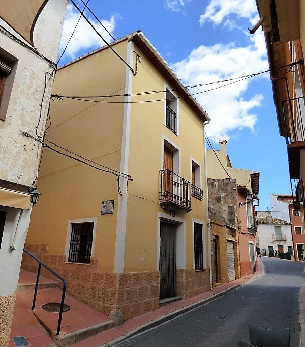 House in Orcheta - view 1