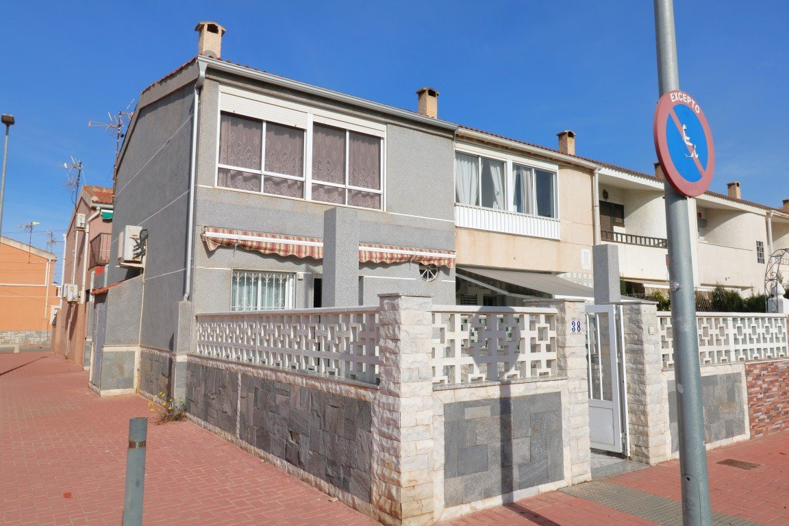 Apartment in Torrevieja - view 1