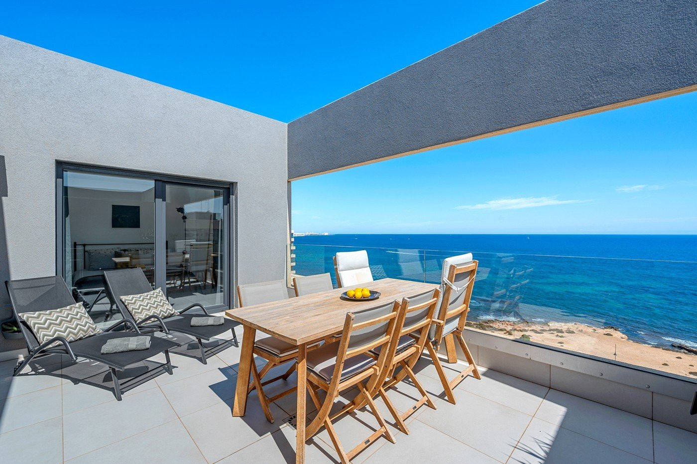 Apartment in Torrevieja - view 1