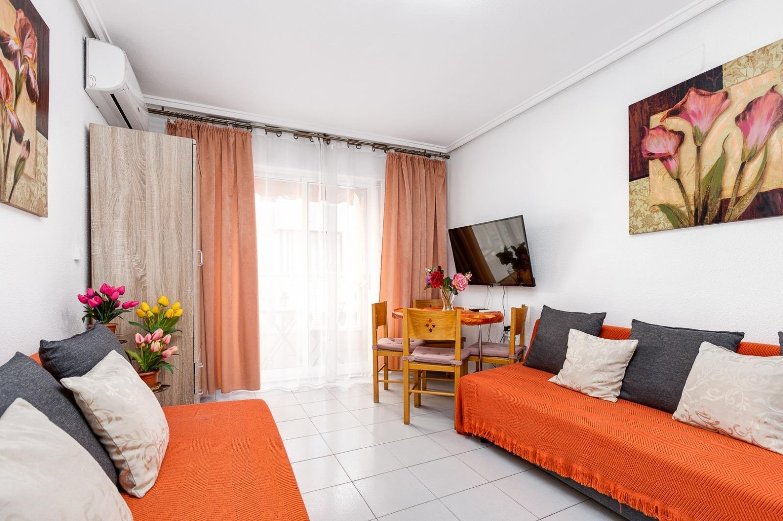 Apartment in Torrevieja - view 1