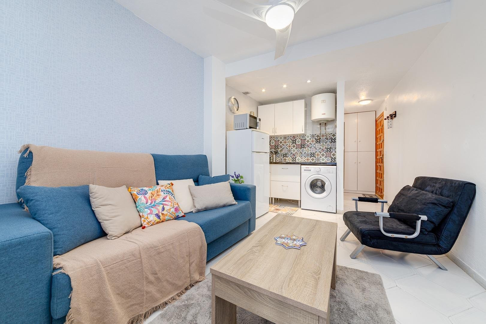 Apartment in Torrevieja - view 1