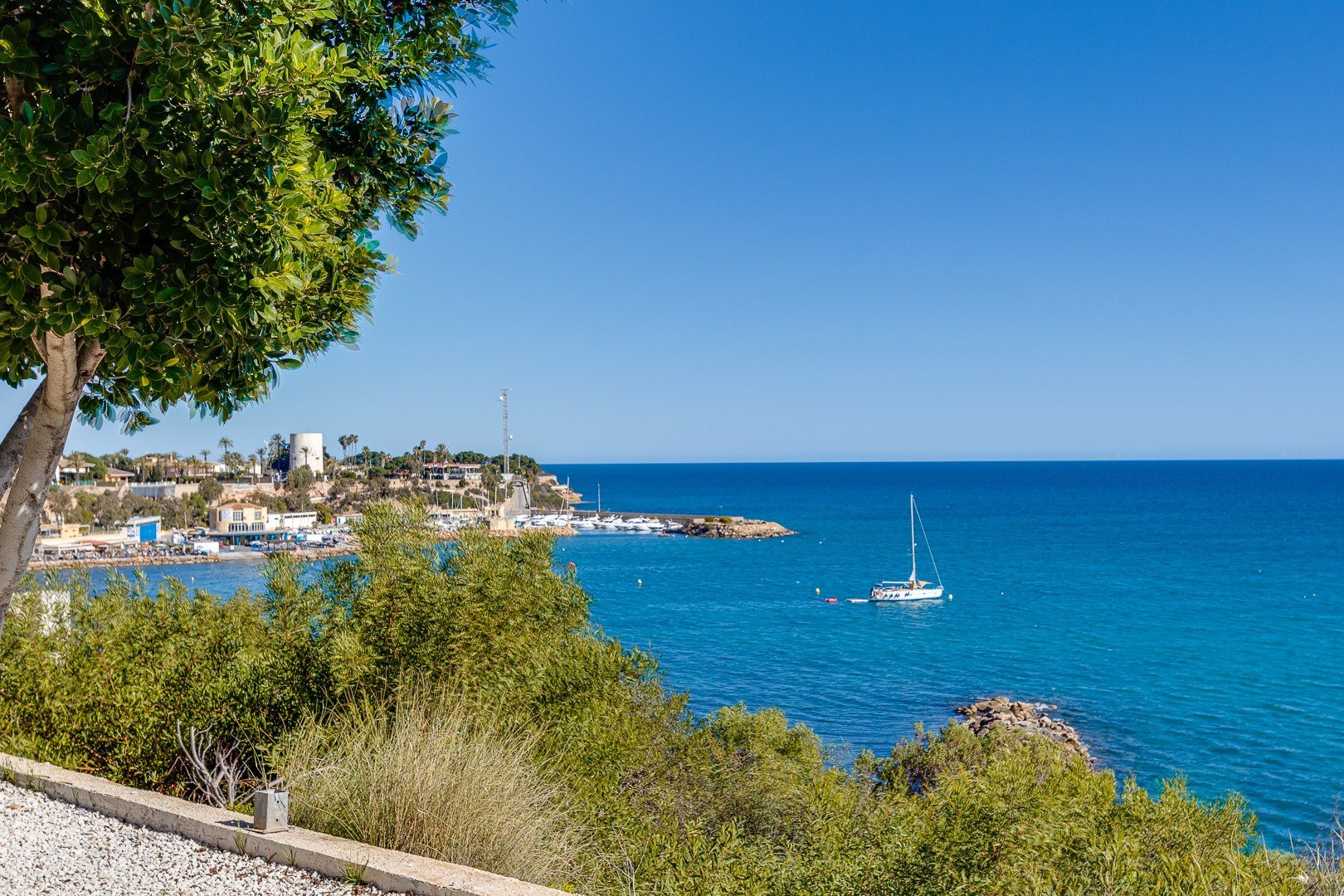 House in San Miguel de Salinas - view 1