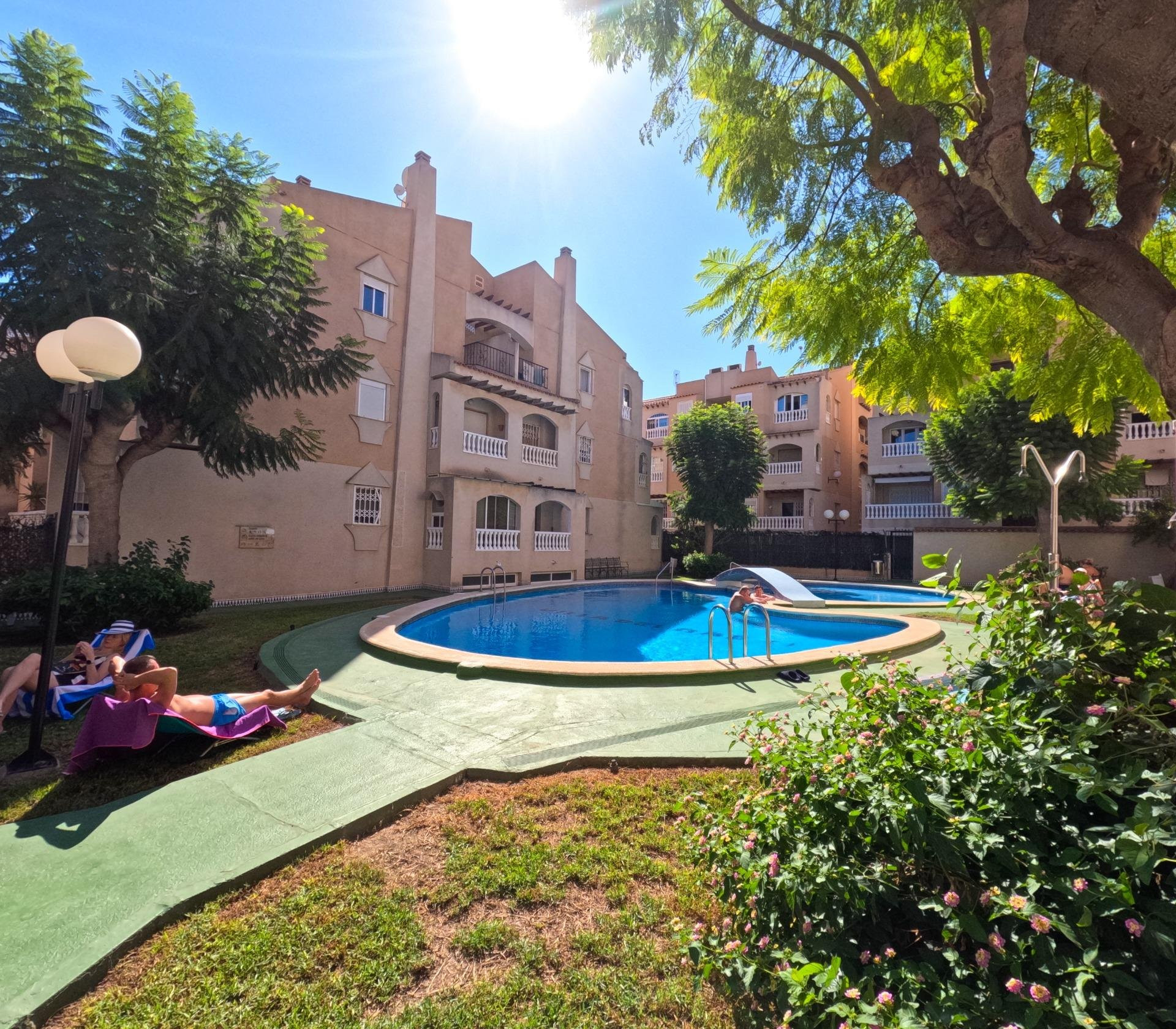 Apartment in Torrevieja - view 1