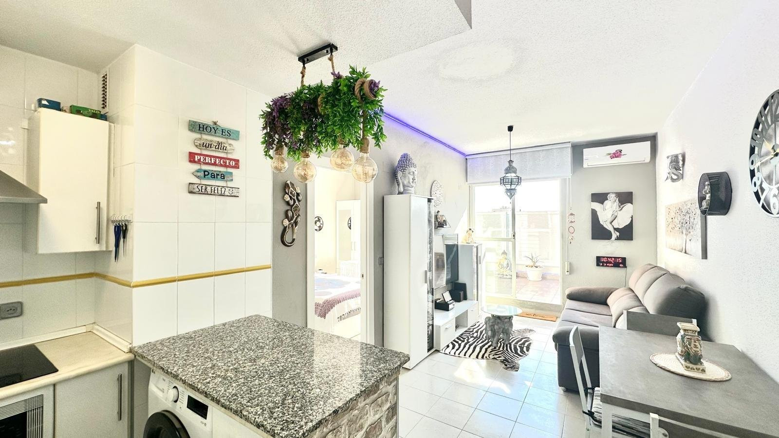 Apartment in Torrevieja - view 1