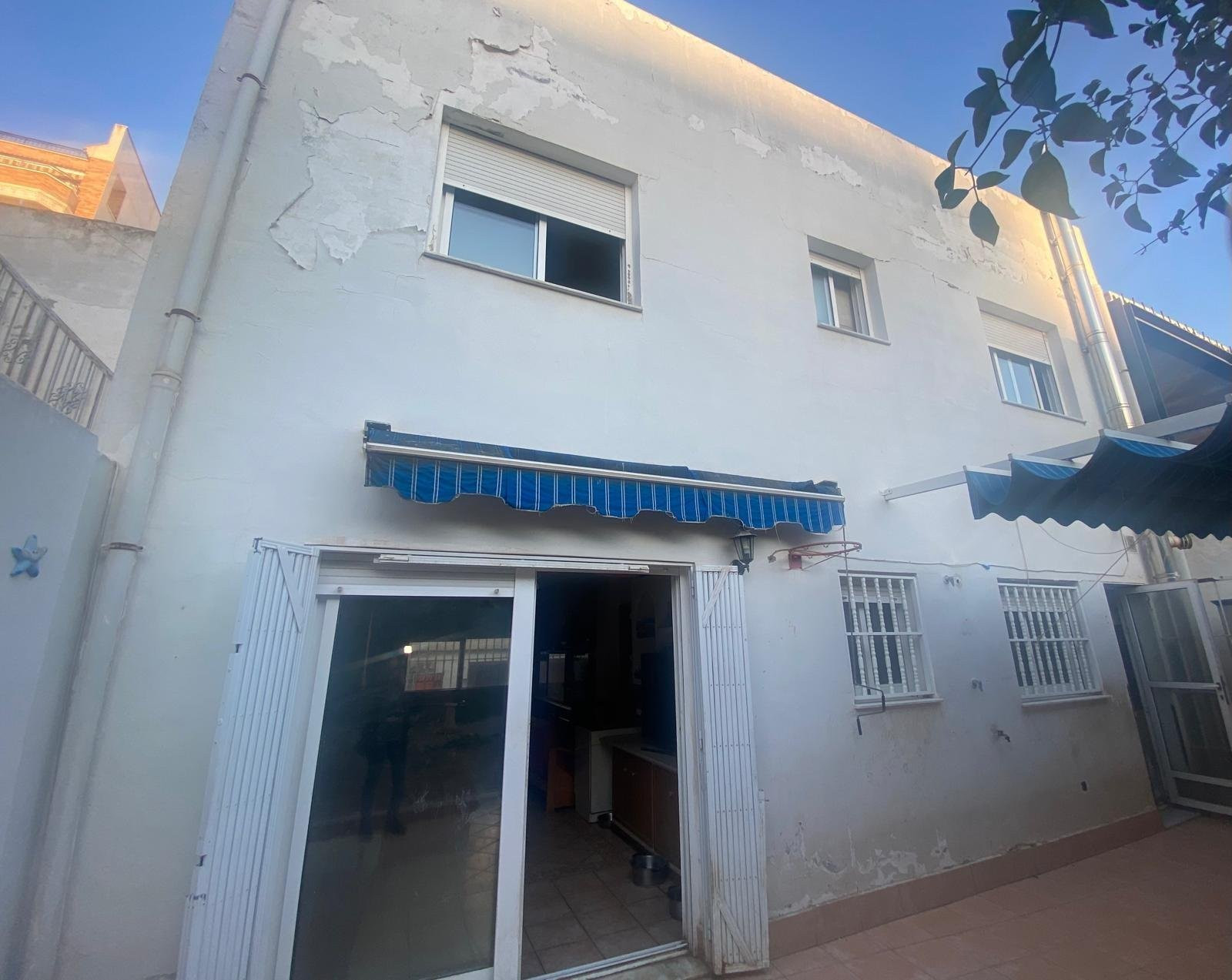 Villa in Torrevieja - view 1