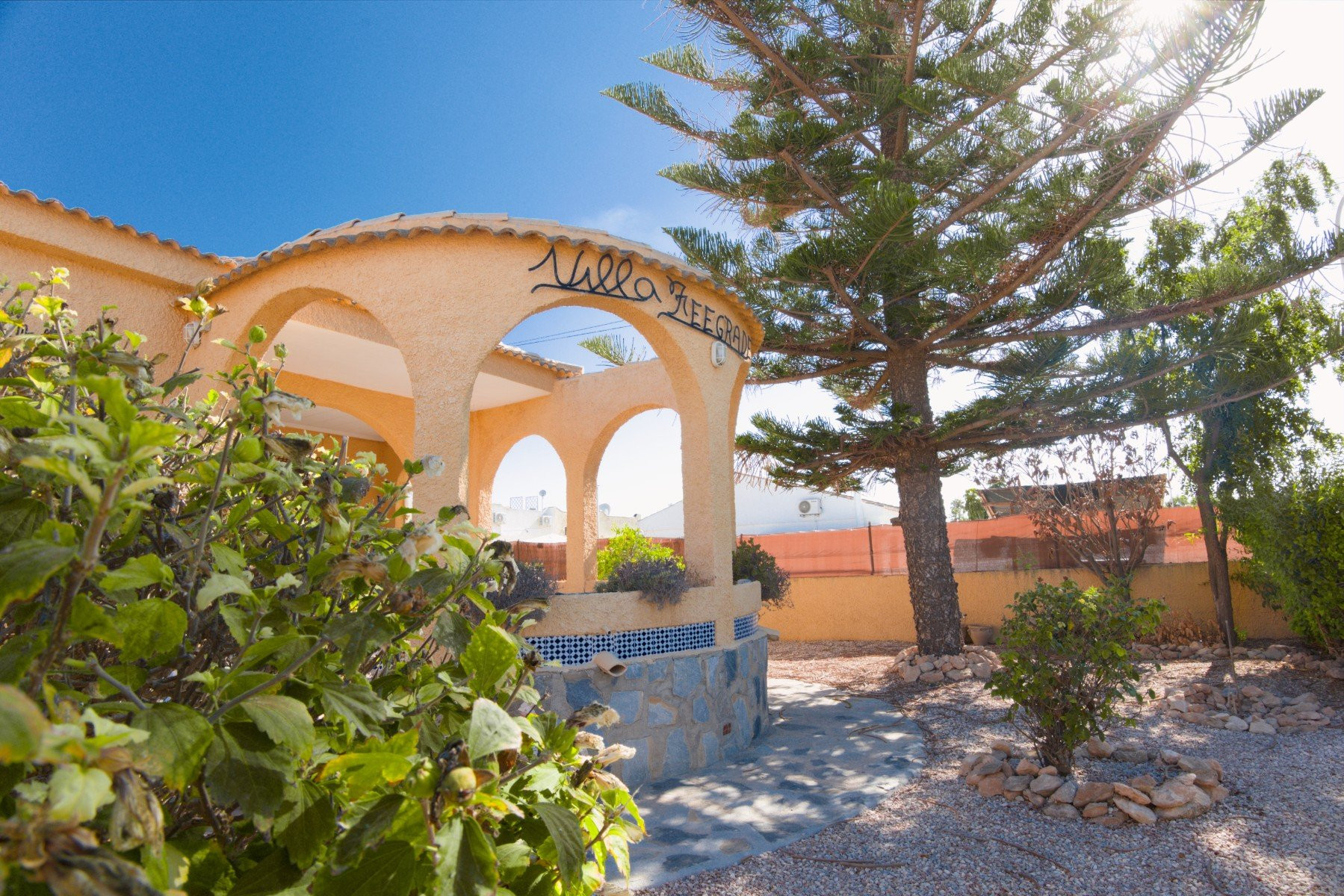 Villa in El Chaparral - view 1