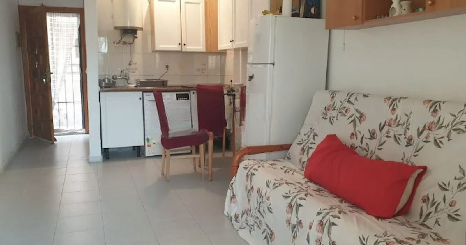 Apartment in Torrevieja - view 1