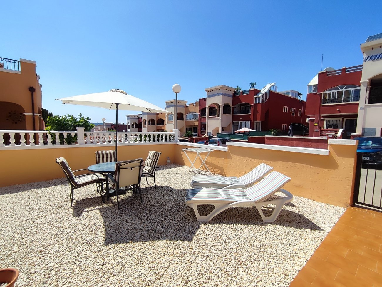 House in Urbanizacion los Balcones - view 1