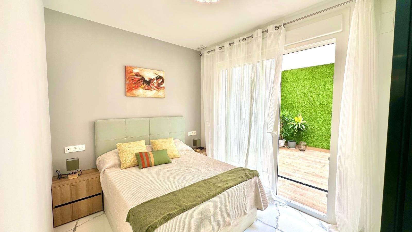 Apartment in Torrevieja - view 1