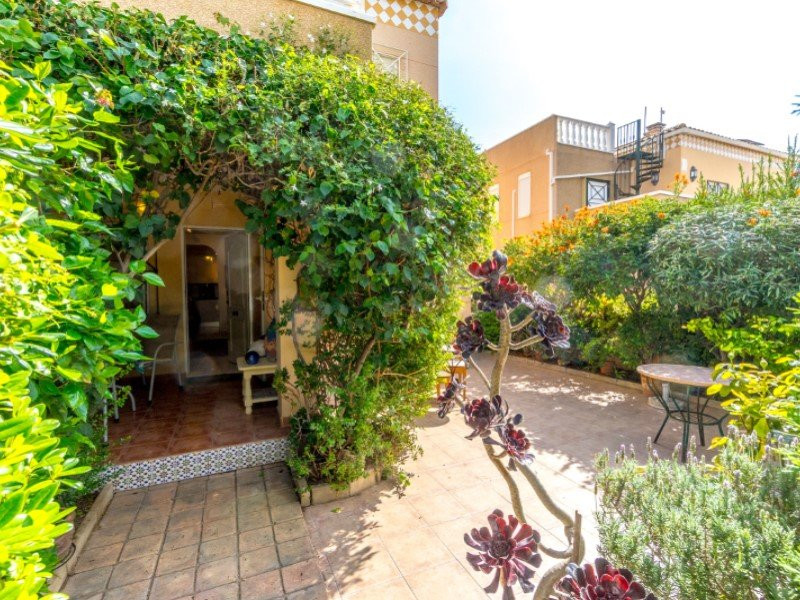 House in Torrevieja - view 1