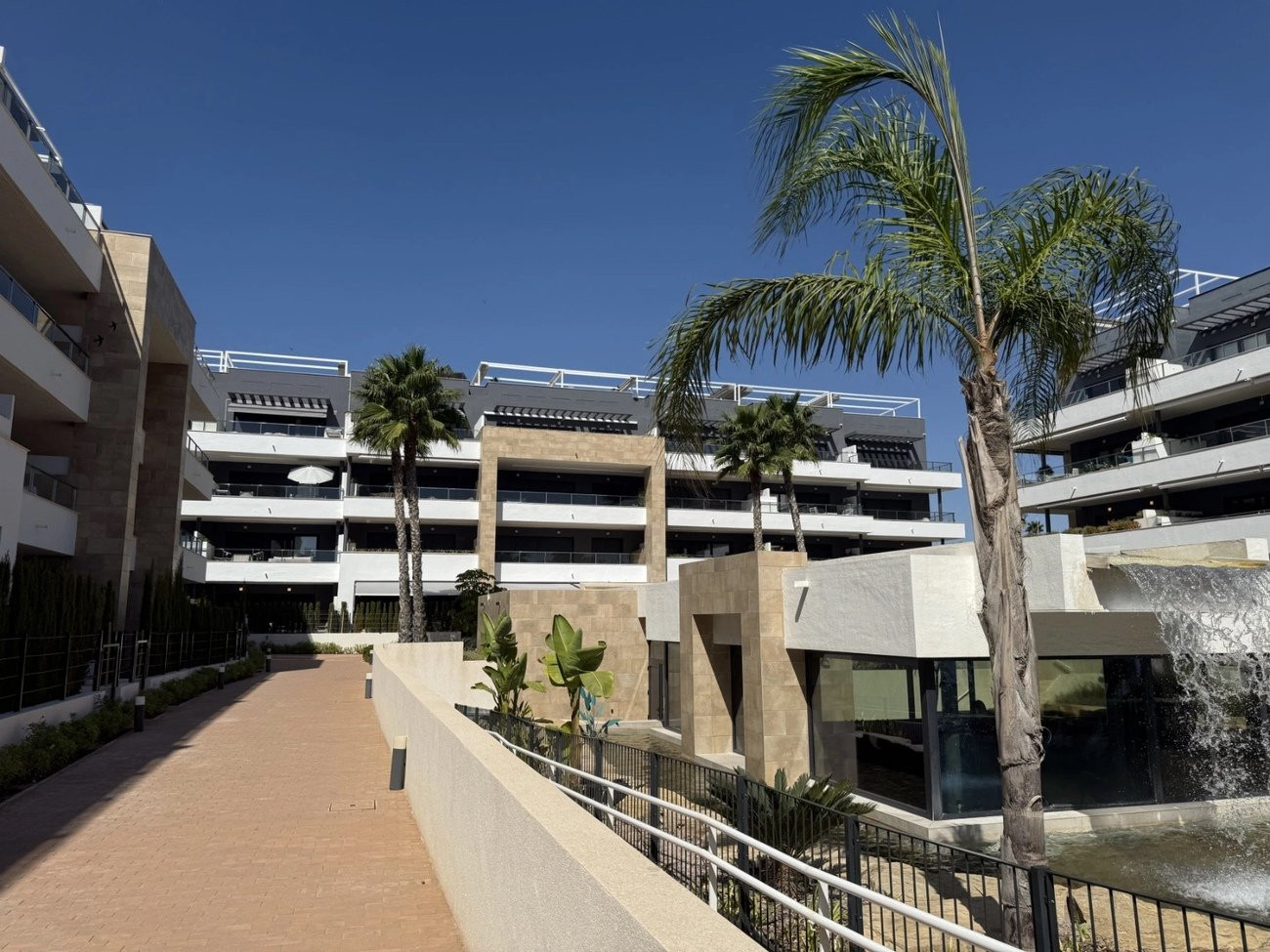 Apartment in La Zenia - view 1