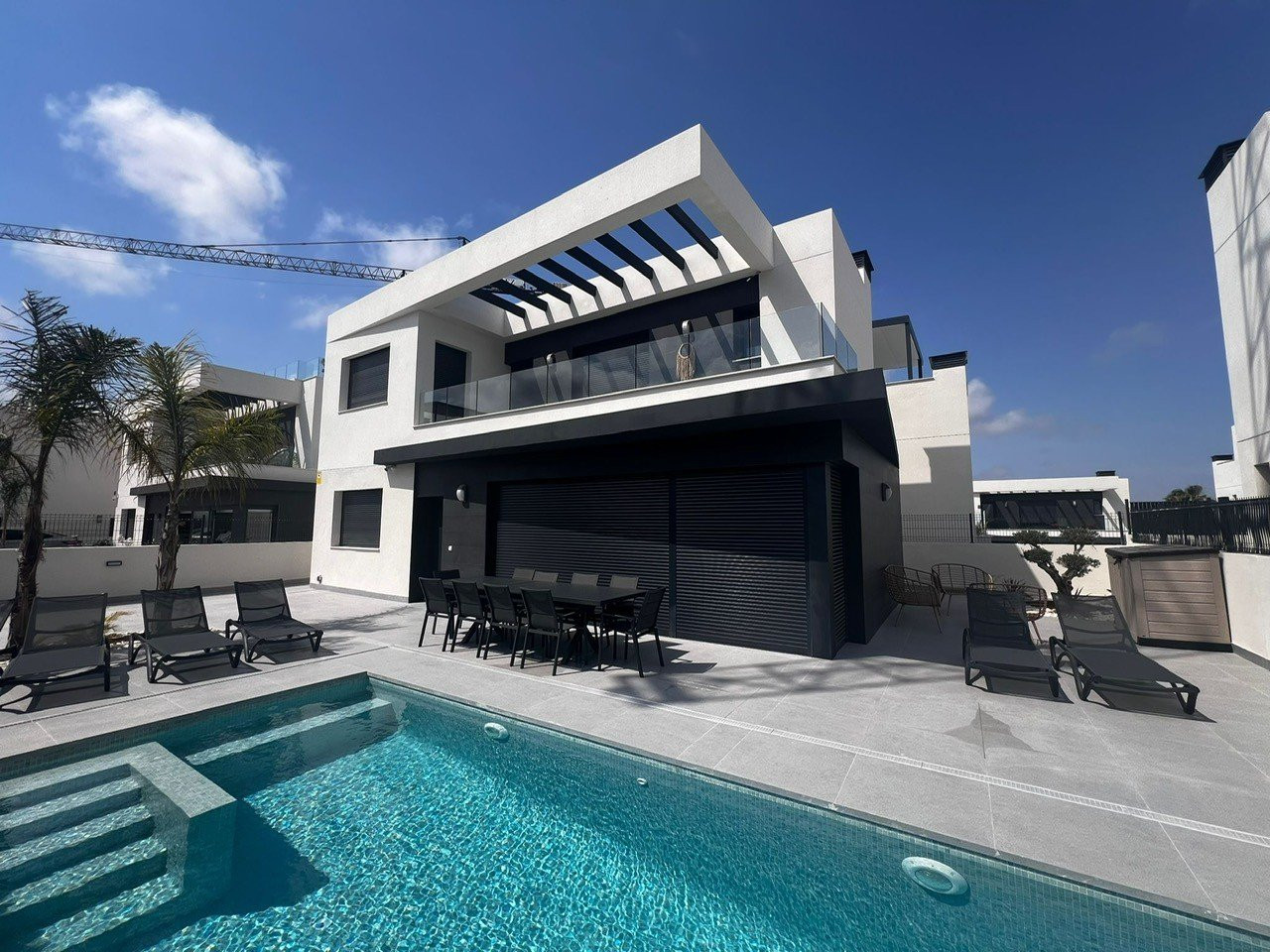 Villa in Algorfa - view 1