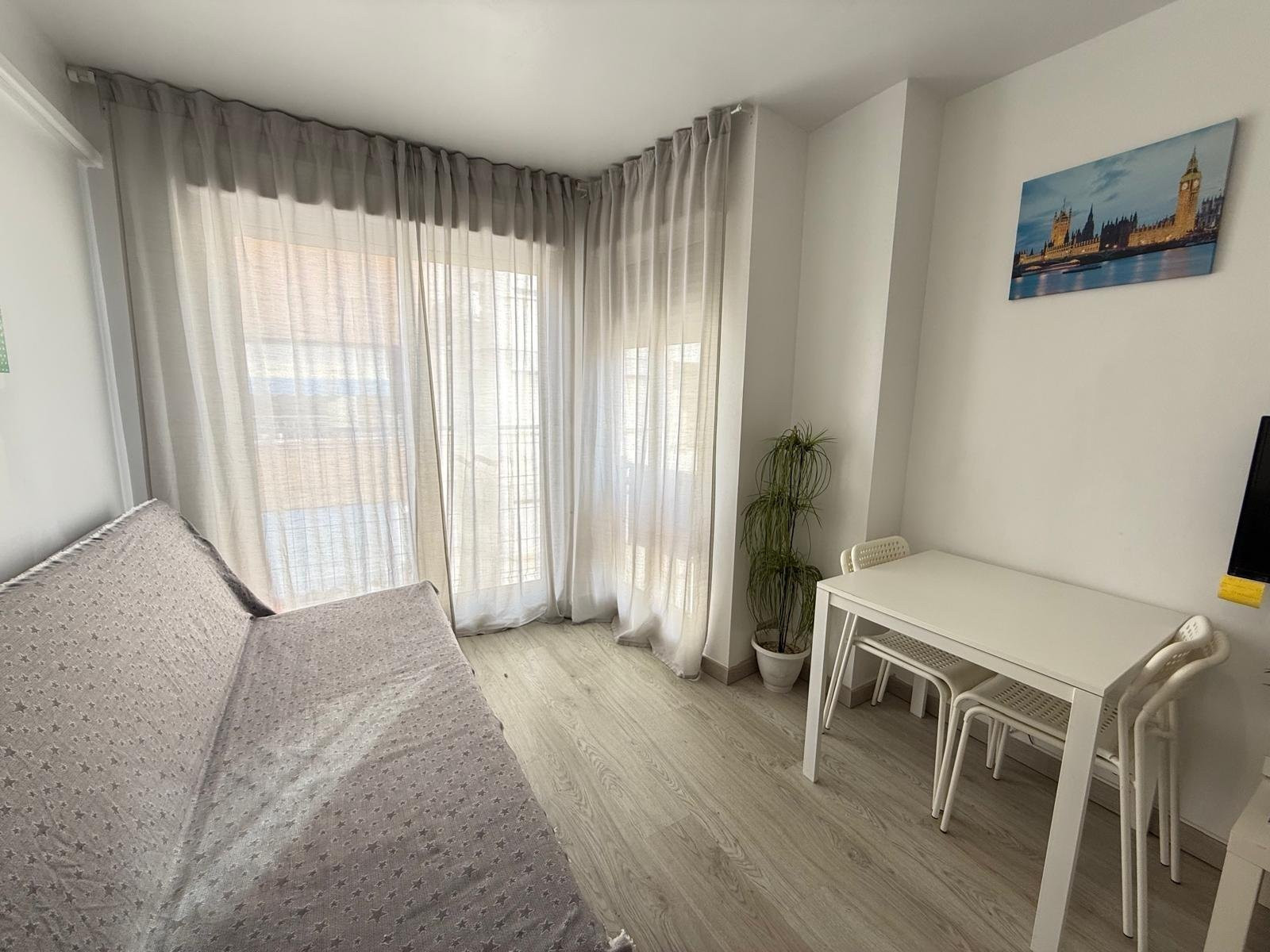 Apartment in Torrevieja - view 1