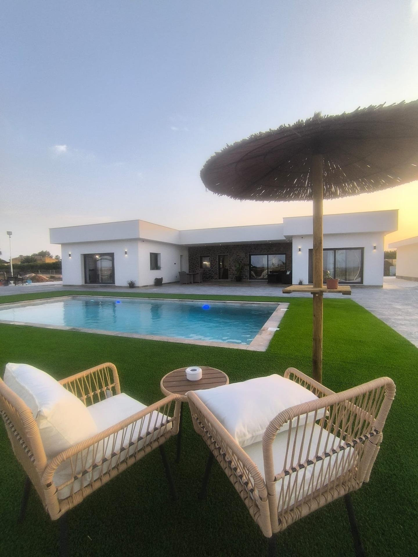 House in Los Montesinos - view 1