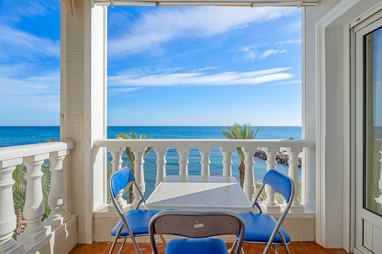 Apartment in Torrevieja - view 1