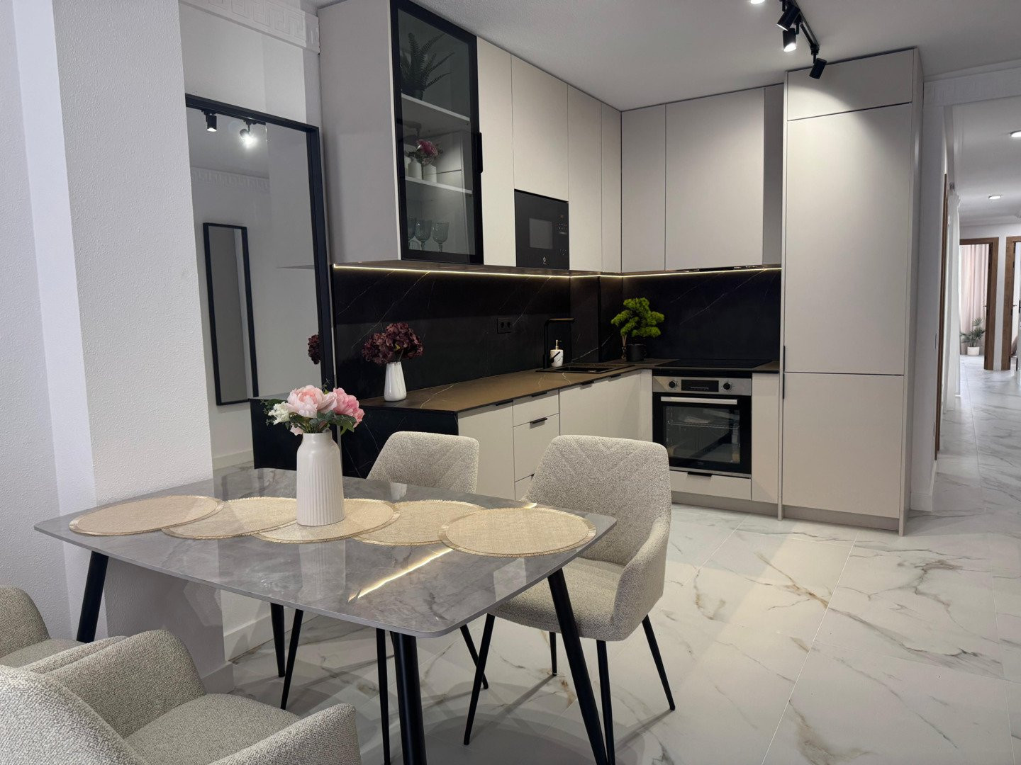 Apartment in Torrevieja - view 1