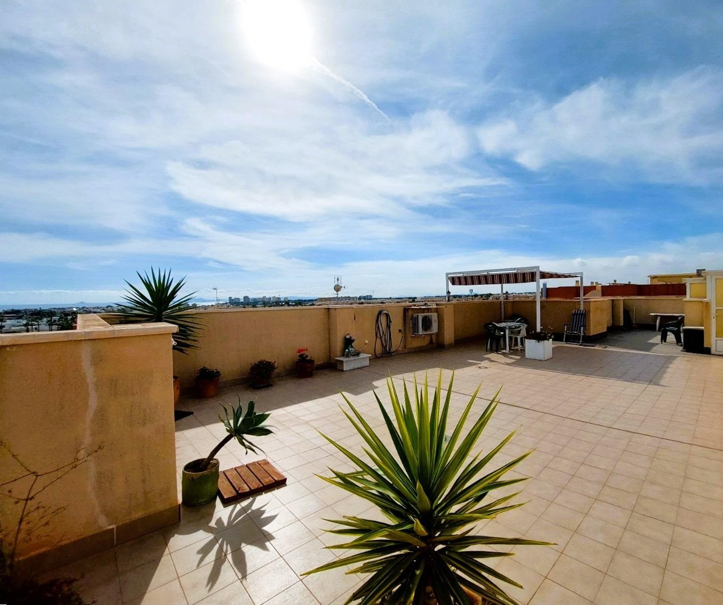 Apartment in La Zenia - view 1