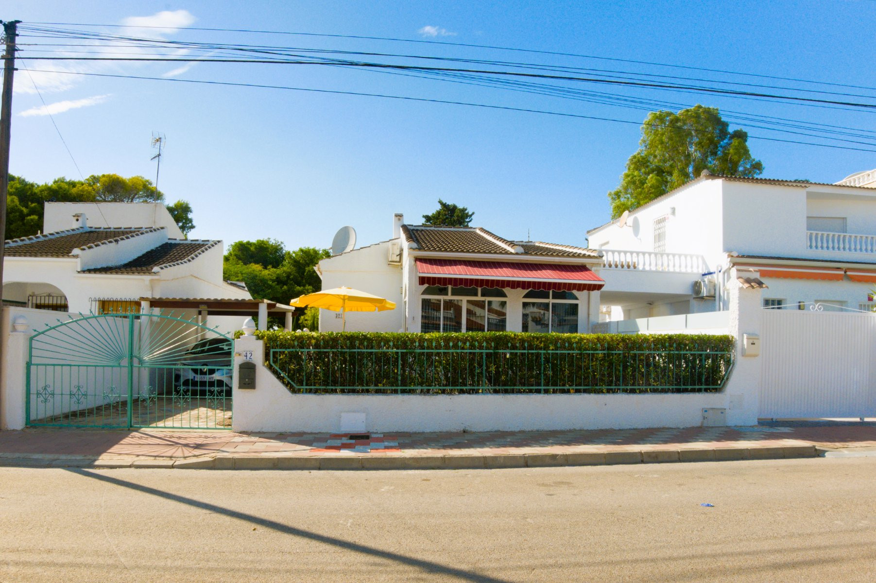 Villa in El Chaparral - view 1