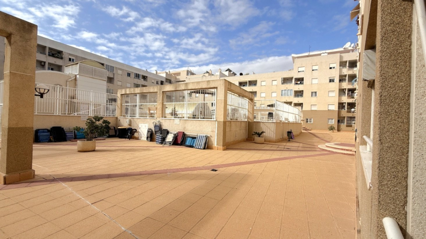 Apartment in Torrevieja - view 1