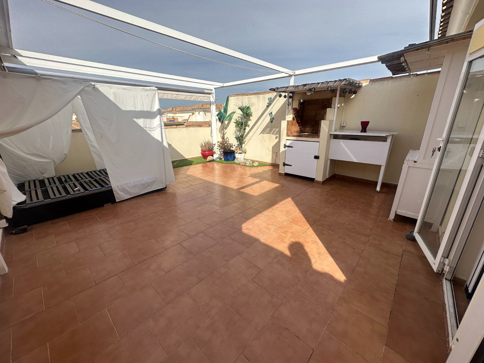 Apartment in Jacarilla - view 1