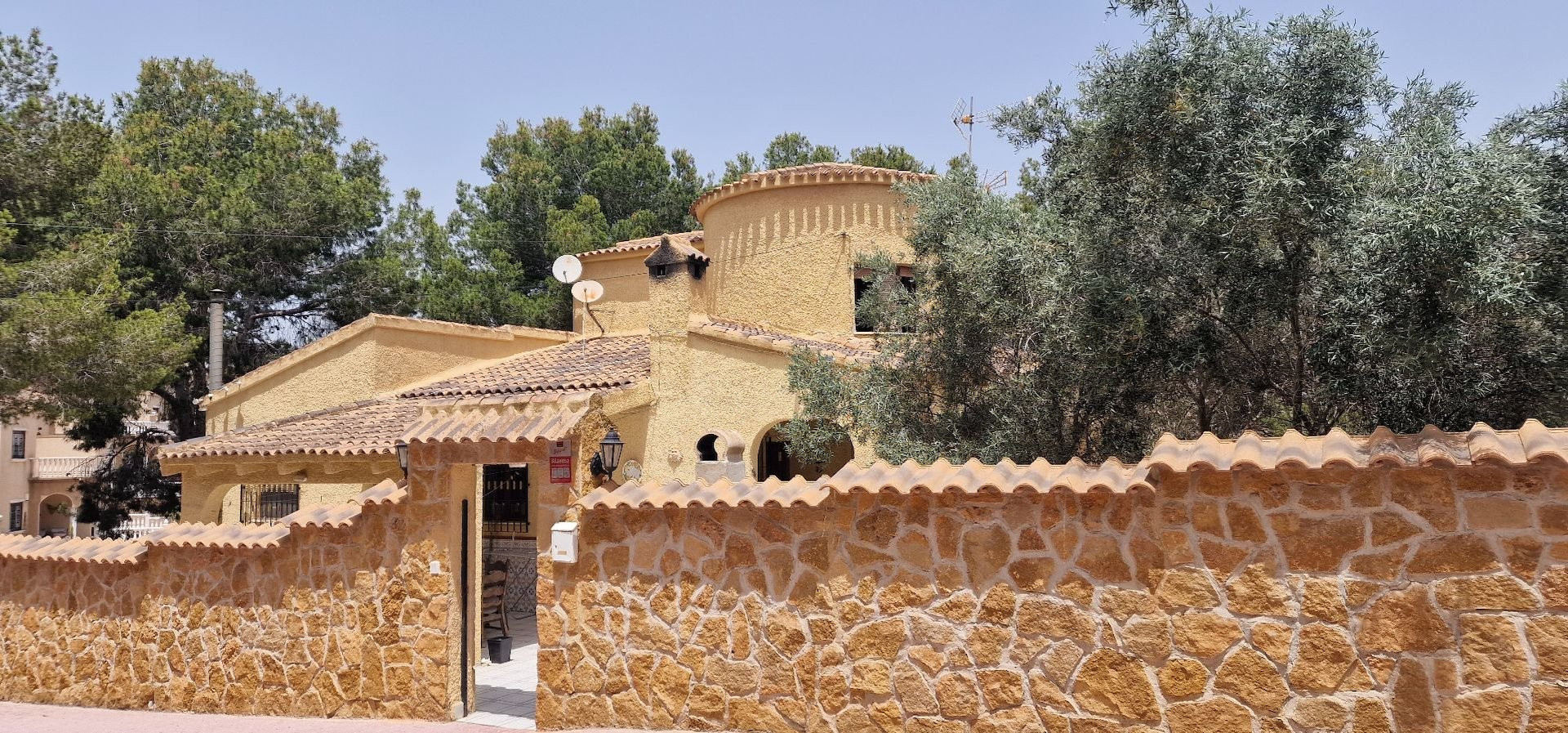 House in Urbanizacion los Balcones - view 1