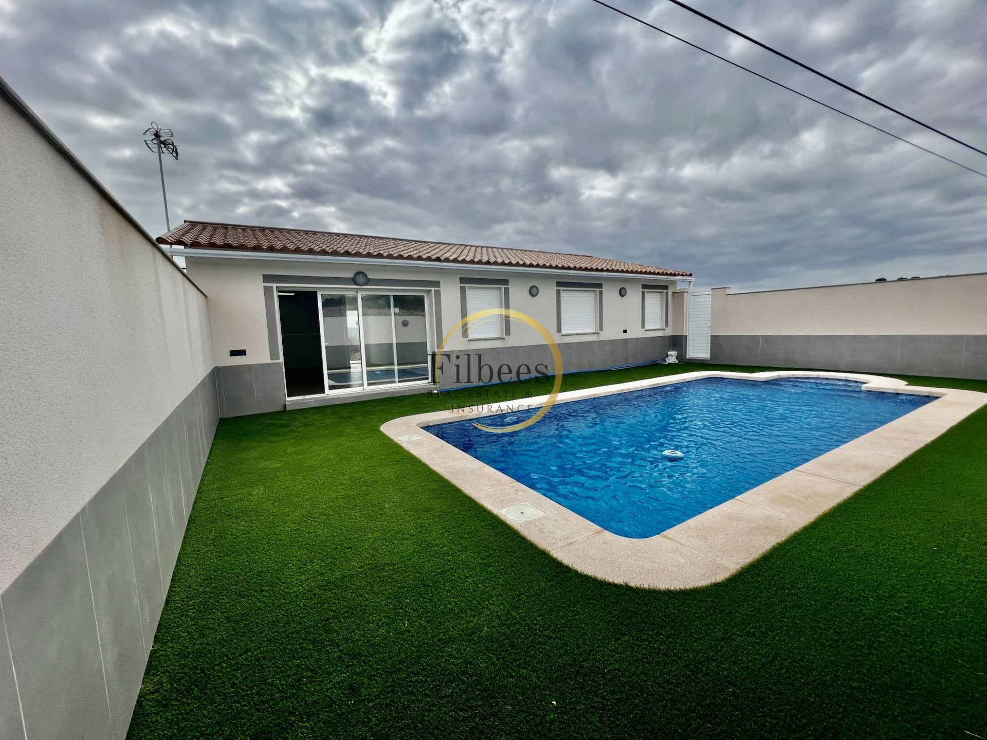 Villa in Los Lorcas - view 1
