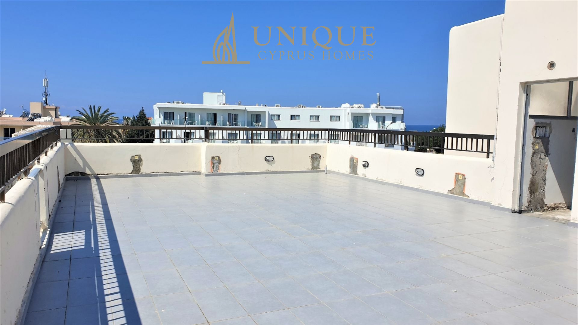 House in Chlorakas - view 1