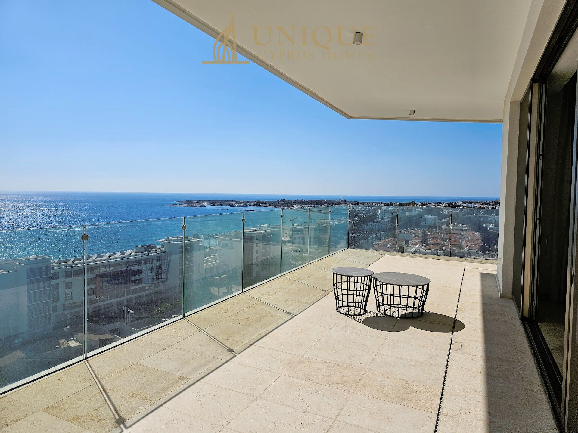 Apartment in Kato Paphos - view 1