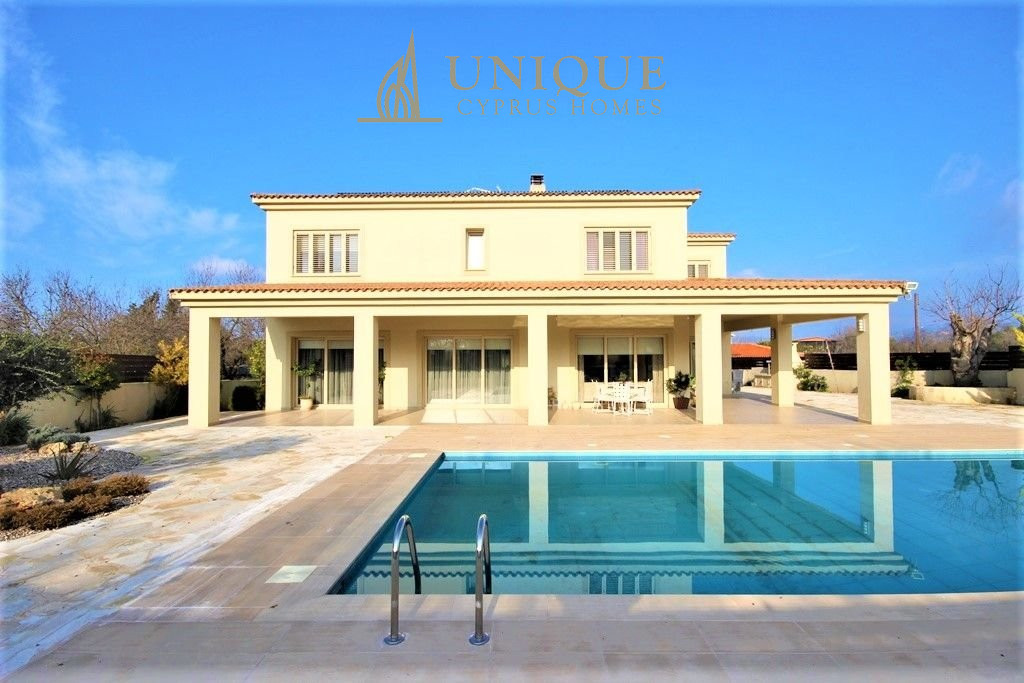 House in Polemi - view 1