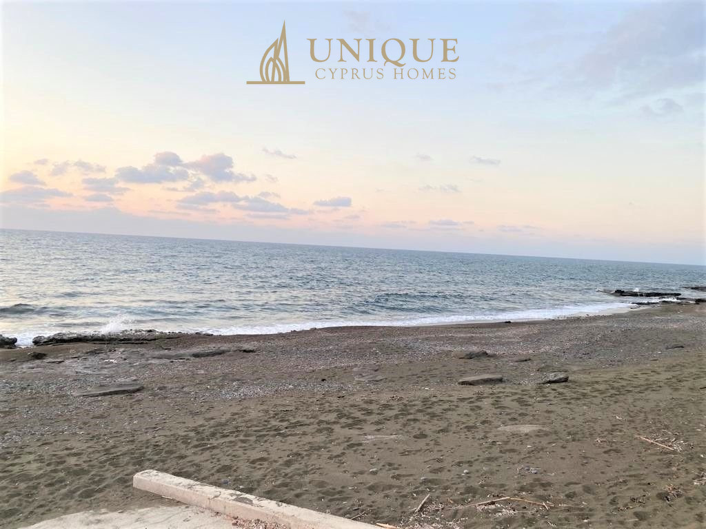 House in Agia Marina - view 1