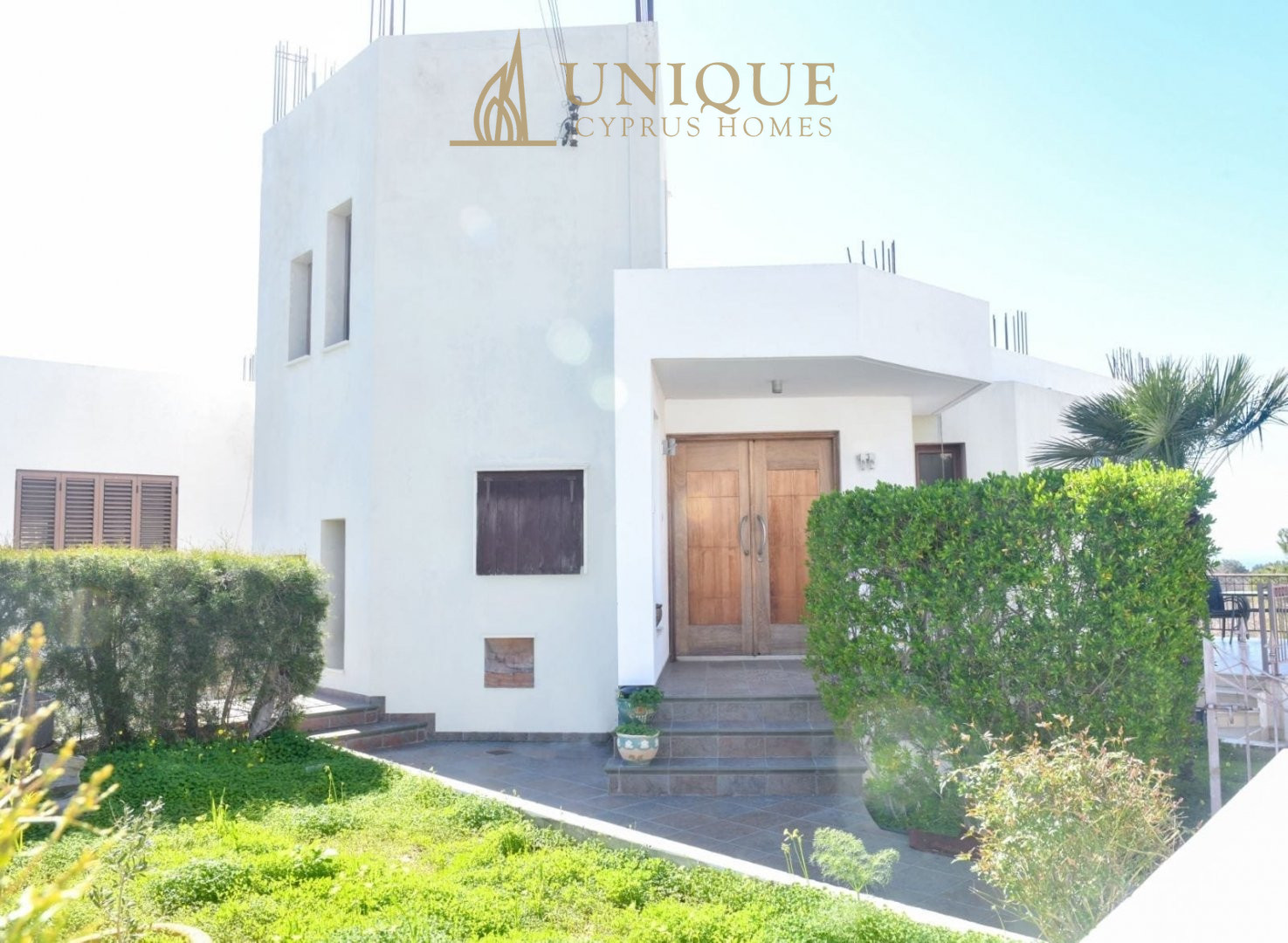 House in Emba - view 1