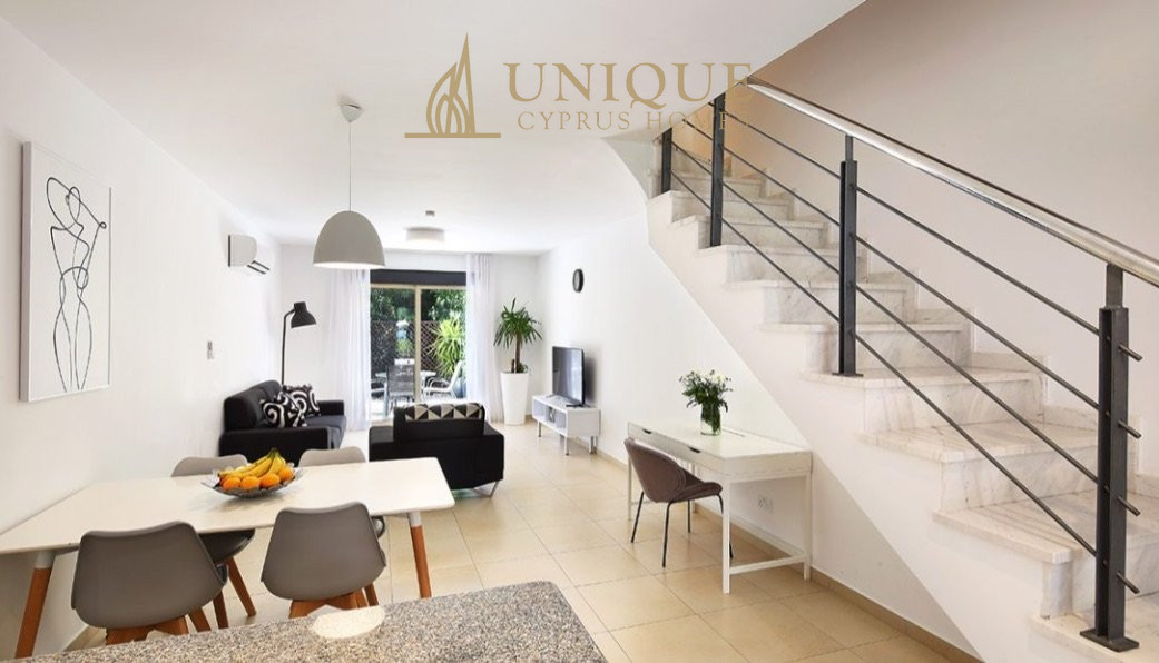 House in Kato Paphos - view 1