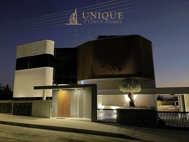 House in Konia - view 1