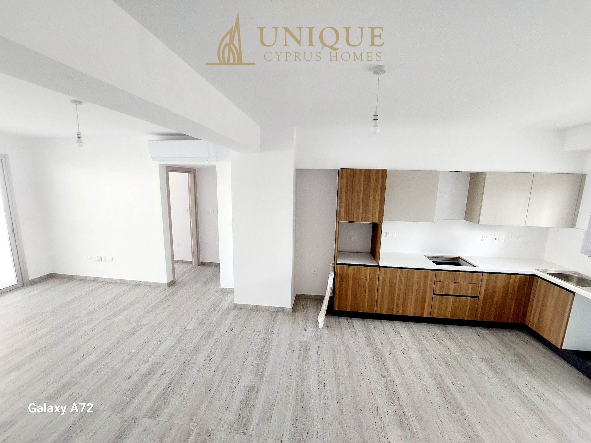 Apartment in Chlorakas - view 1