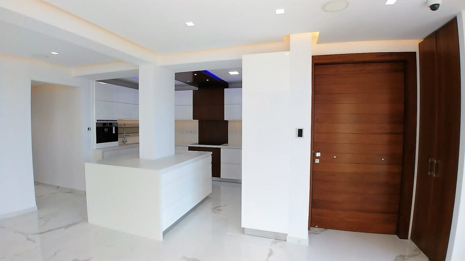 Apartment in Agios Tychon - view 1