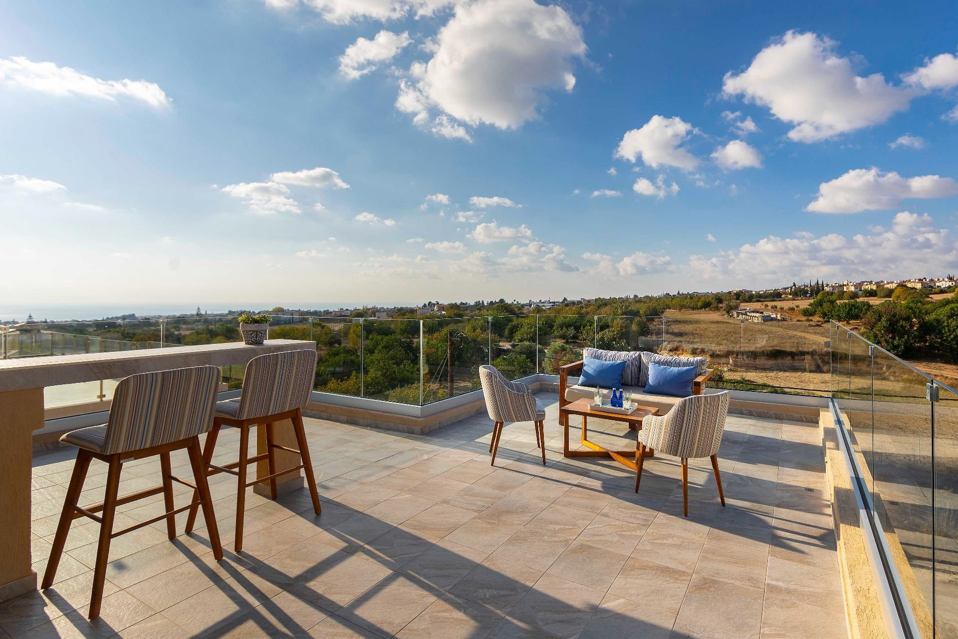 House in Mesa Chorio - view 1