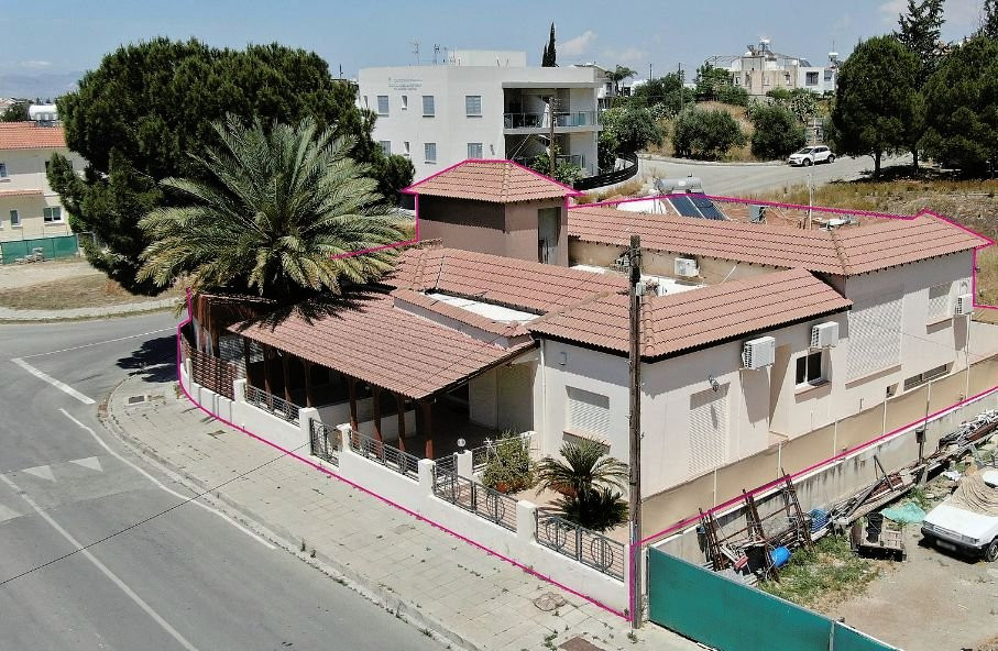 House in Nicosia - view 1
