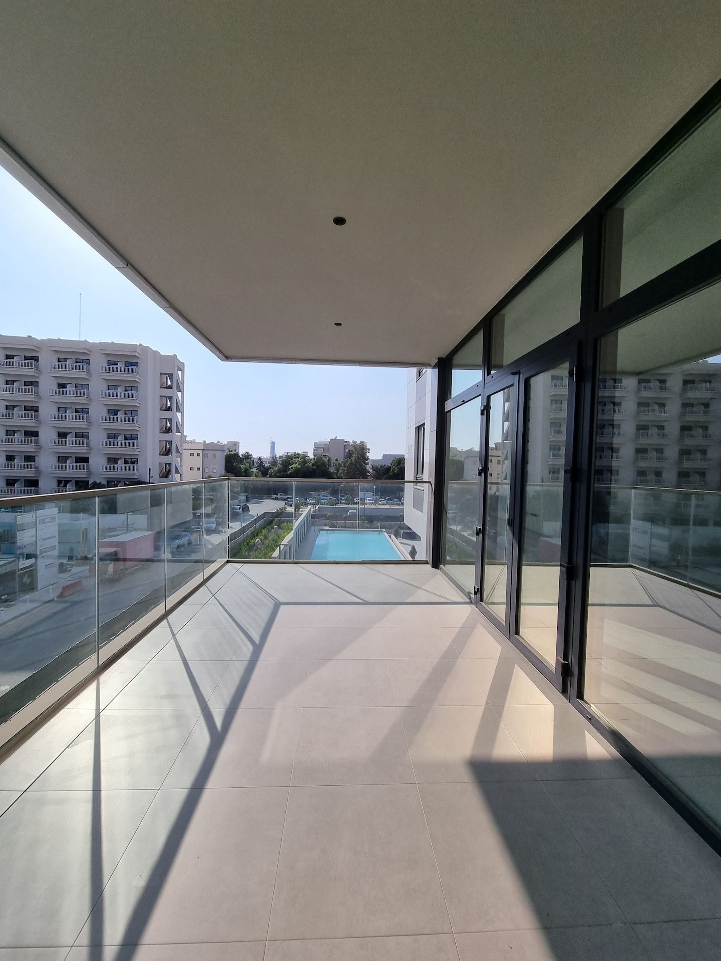Apartment in Germasogeia - view 1